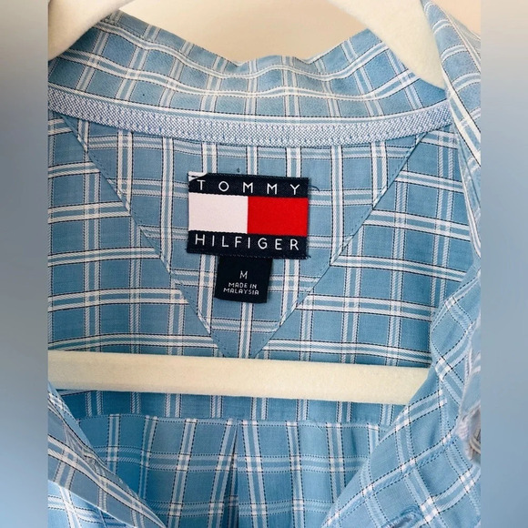 Tommy Hilfiger Dress Shirt - Men’s Size Medium - Picture 8 of 11
